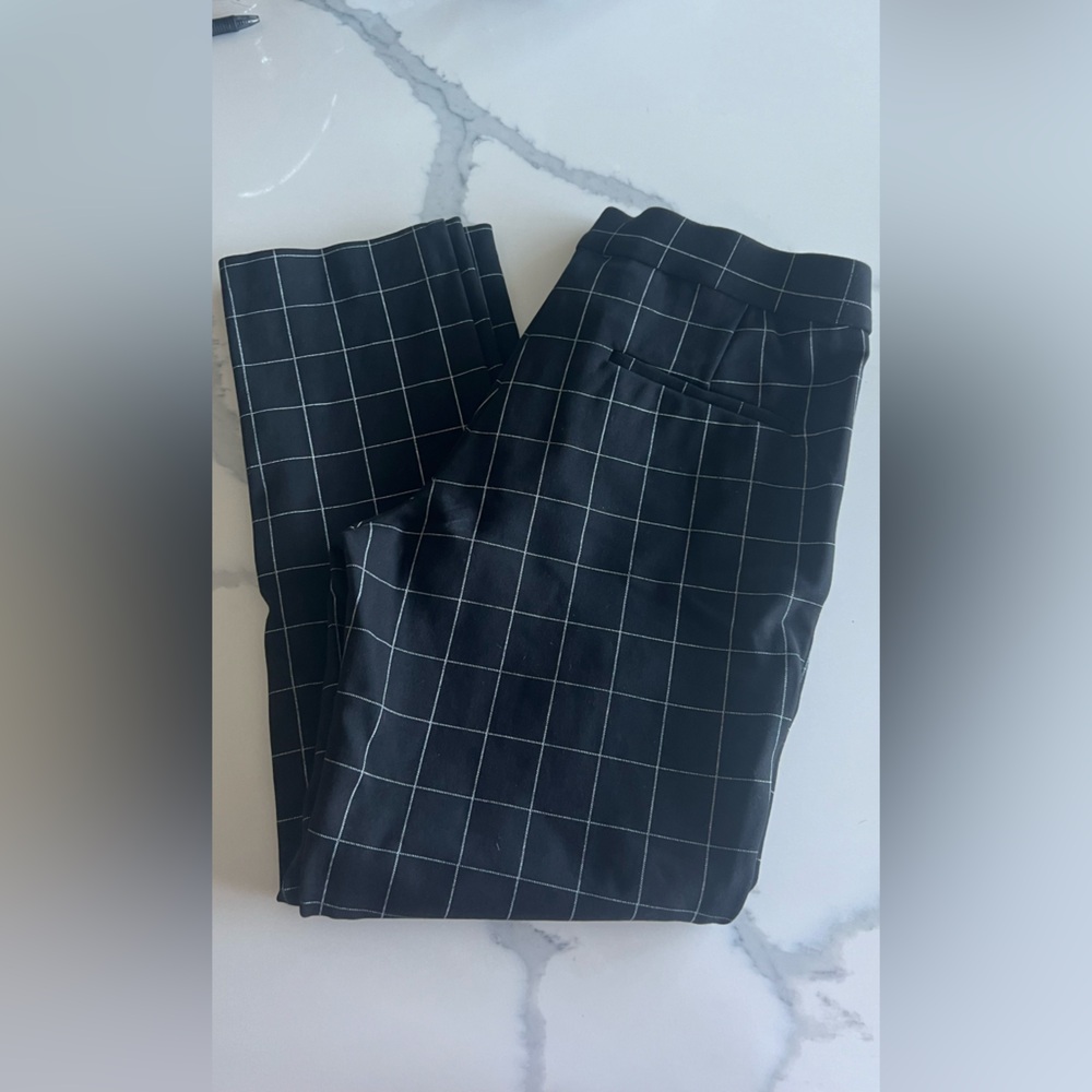 Black and white pants